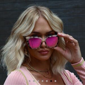 DIFF Becky II Cream Tortoise Pink Mirror Sunglasses
